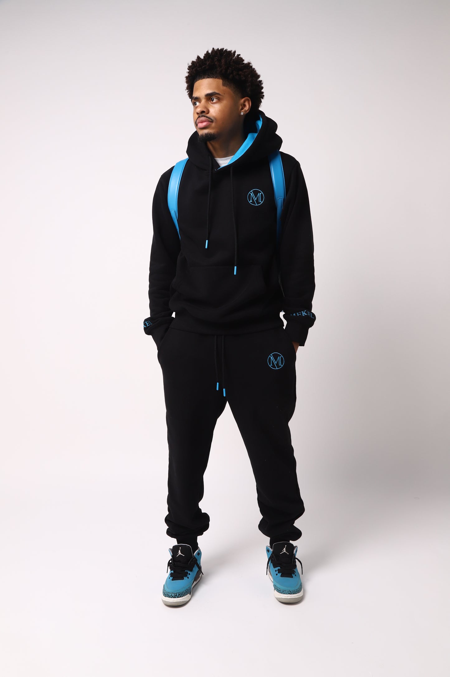 Mekel Hoodie
